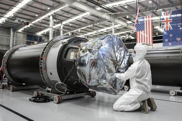 Rusi a Američania budú lietať do kozmu spoločne, dohodli sa Roskosmos a NASA