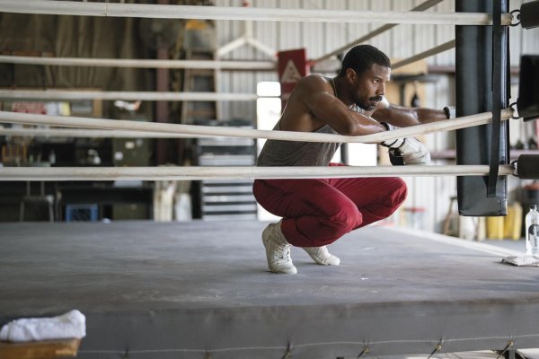 Filmy .týždňa: Rockyho žiak, francúzsky Indy aj vraždiaci Macko Puf