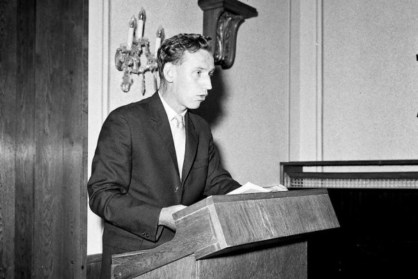 Ľubomír Lipták nás učil, že boj o historické symboly je boj o moc