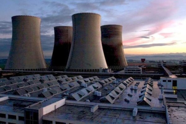 Belgicko: Drony spozorovali nad jadrovou elektrárňou i letiskom