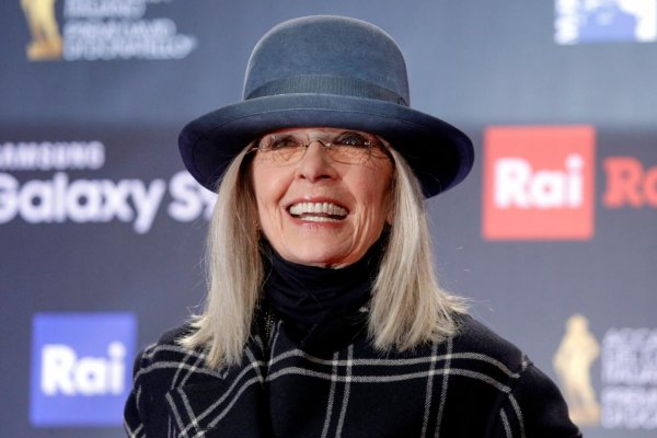Zomrela oscarová herečka Diane Keatonová