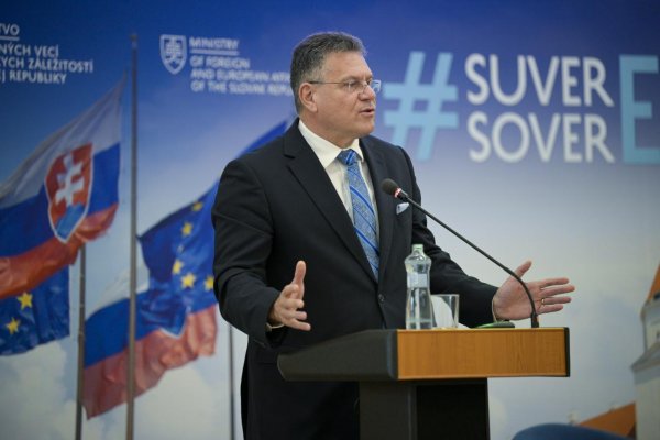 Šefčovič na konferencii Visegrad 4 Business: Rokovania s USA o clách pokračujú, badať pokroky