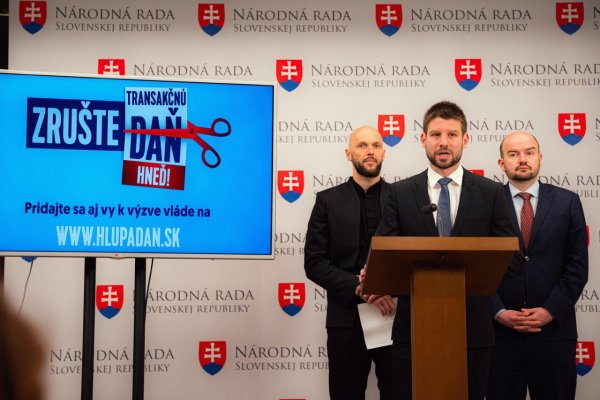 Fico stále bráni transakčnú daň, Danko predloží novelu s výnimkami pre živnostníkov