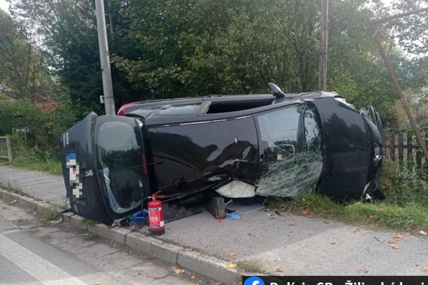 Opitý vodič zrazil na chodníku v Čadci matku s dvoma deťmi