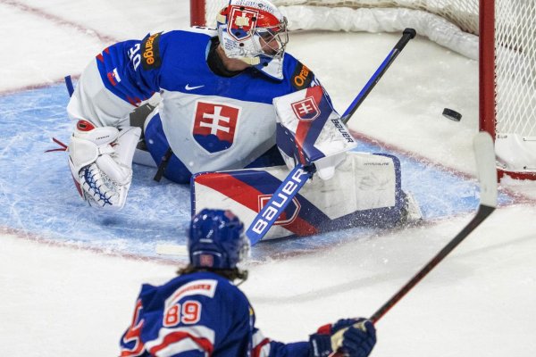 Slovenskí hokejisti vstúpili do turnaja MS do 20 rokov prehrou s USA 2:3