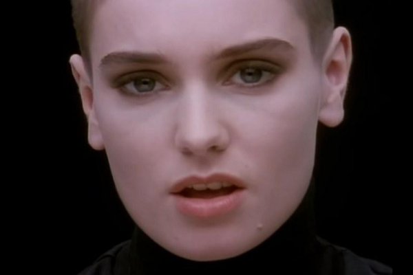 „Nechcem, čo nemám“. Rozlúčka so Sinéad O’Connor