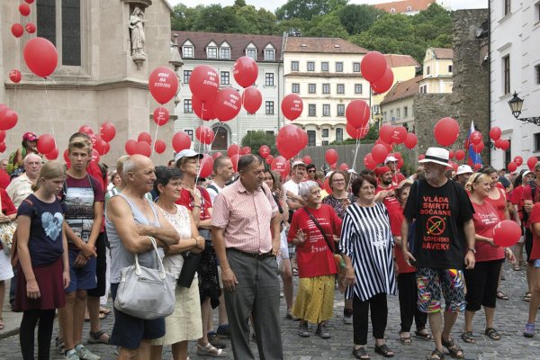 Hríb, Mojžiš: Katolík, liberál, gej alebo ako tu chceme spolu žiť?