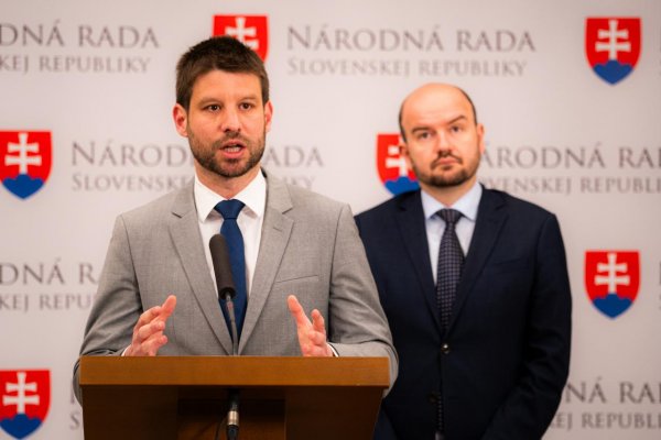 Šimečka: Všetci dôležití európski lídri sú v Kyjeve, Fico v Moskve