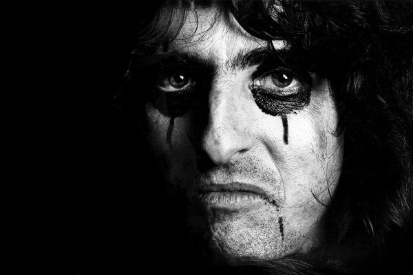 Veterán rockovej hudby Alice Cooper. Drž hubu a hobľuj