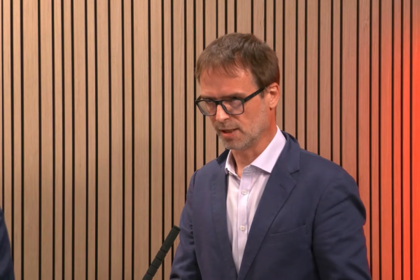 Szalay z SaS u Braňa Závodského: Na koncovú nemocnicu čakáme od 70. rokov. Vajnory majú lepšiu dostupnosť ako Rázsochy