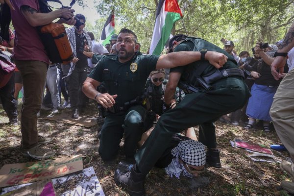 Študentské protesty v USA: Ak je toto budúcnosť, žiadnu nemáme