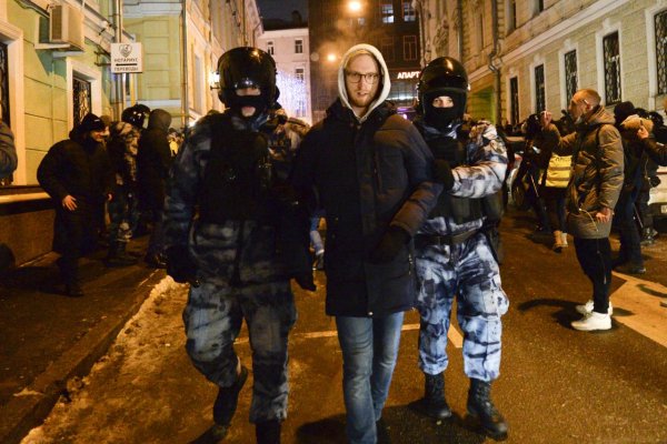 Počas utorňajších protestov na podporu Navaľného zadržali vyše 1300 ľudí