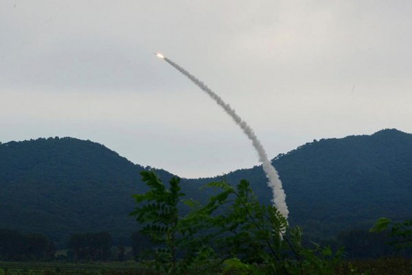 KĽDR otestovala dve nové protivzdušné rakety, uviedla KCNA