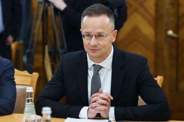 Szijjártó: Maďarsko žaluje EÚ za nariadenie zákazu dovozu ruskej energie
