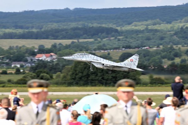 Letecké dni SIAF tento rok nebudú, o zrušení civilných letov zo Sliača ešte nie je rozhodnuté