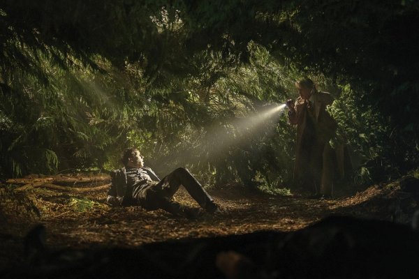 Filmy .týždňa: Mŕtvy vstáva, Avatar horí, Pomocníčka upratuje