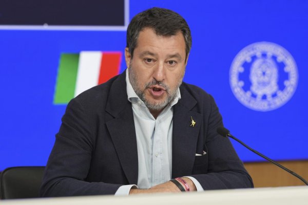 Francúzsko si predvolalo taliansku veľvyslankyňu po Salviniho vyjadreniach