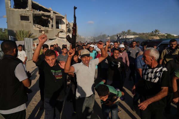 Izrael pokračuje v leteckých úderoch v centrálnej Gaze