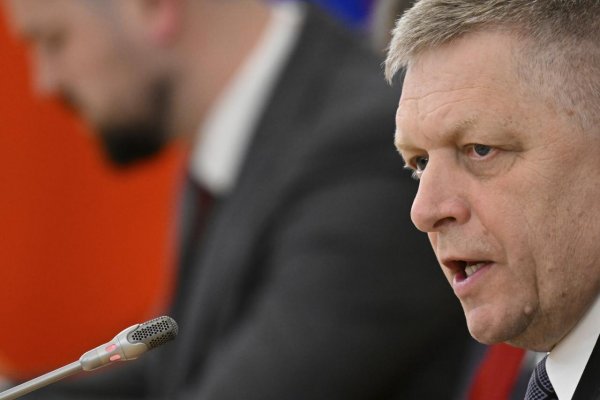 Premiér mal na samite EPS v Tirane viacero stretnutí, rokoval aj s K. Kallasovou
