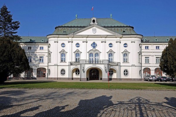 Zatra príde na Úrad vlády Benátska komisia diskutovať o fungovaní mimovládok a zmenách ústavy