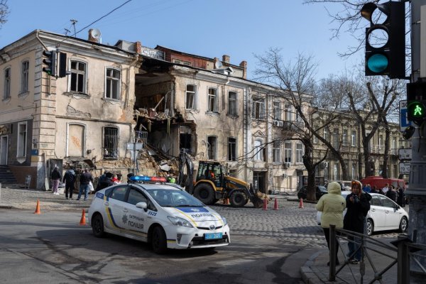 Ukrajina ONLINE: Rusi zintenzívňujú útoky na fronte, majú ťažké straty. Ukrajinské drony zasiahli ruský prístav pri fínskych hra